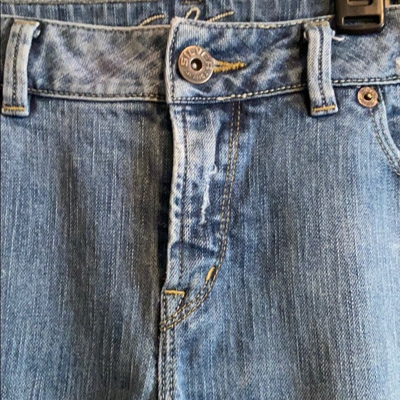 Women’s Sliver Jeans - Picture 3 of 8